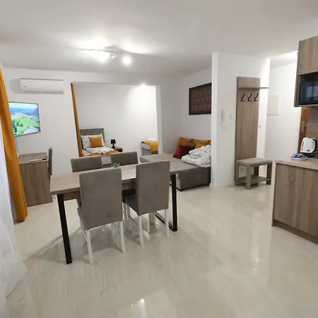 Kosciuszki 30 Appartement *