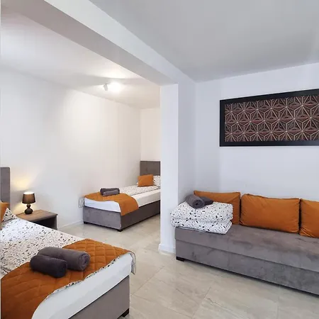 Appartement Kosciuszki 30 *