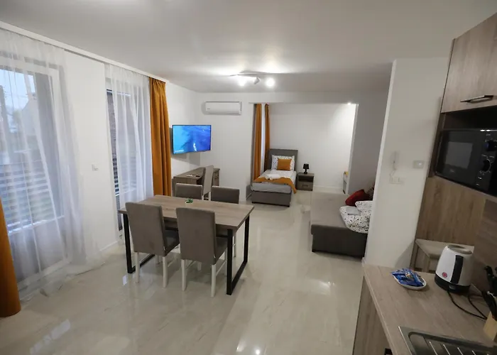 아파트 Kosciuszki 30 *